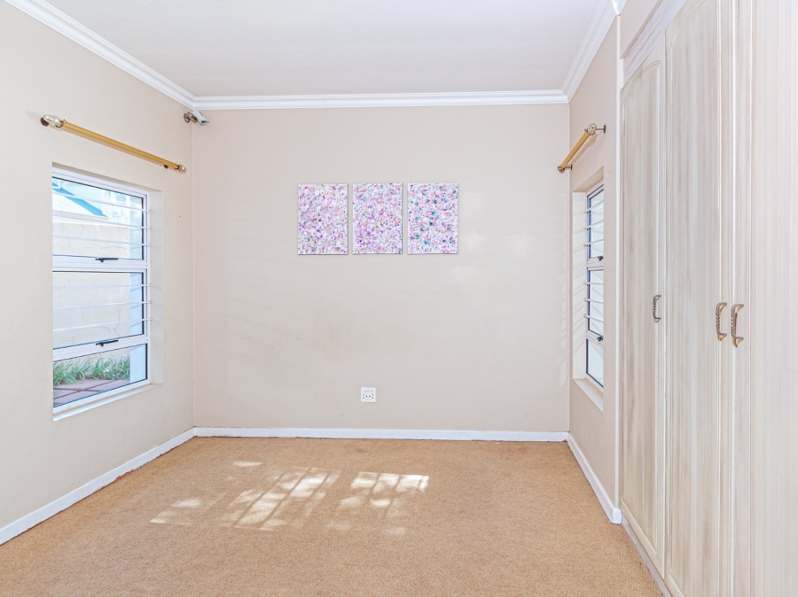 4 Bedroom Property for Sale in Caribbean Beach Club North West
